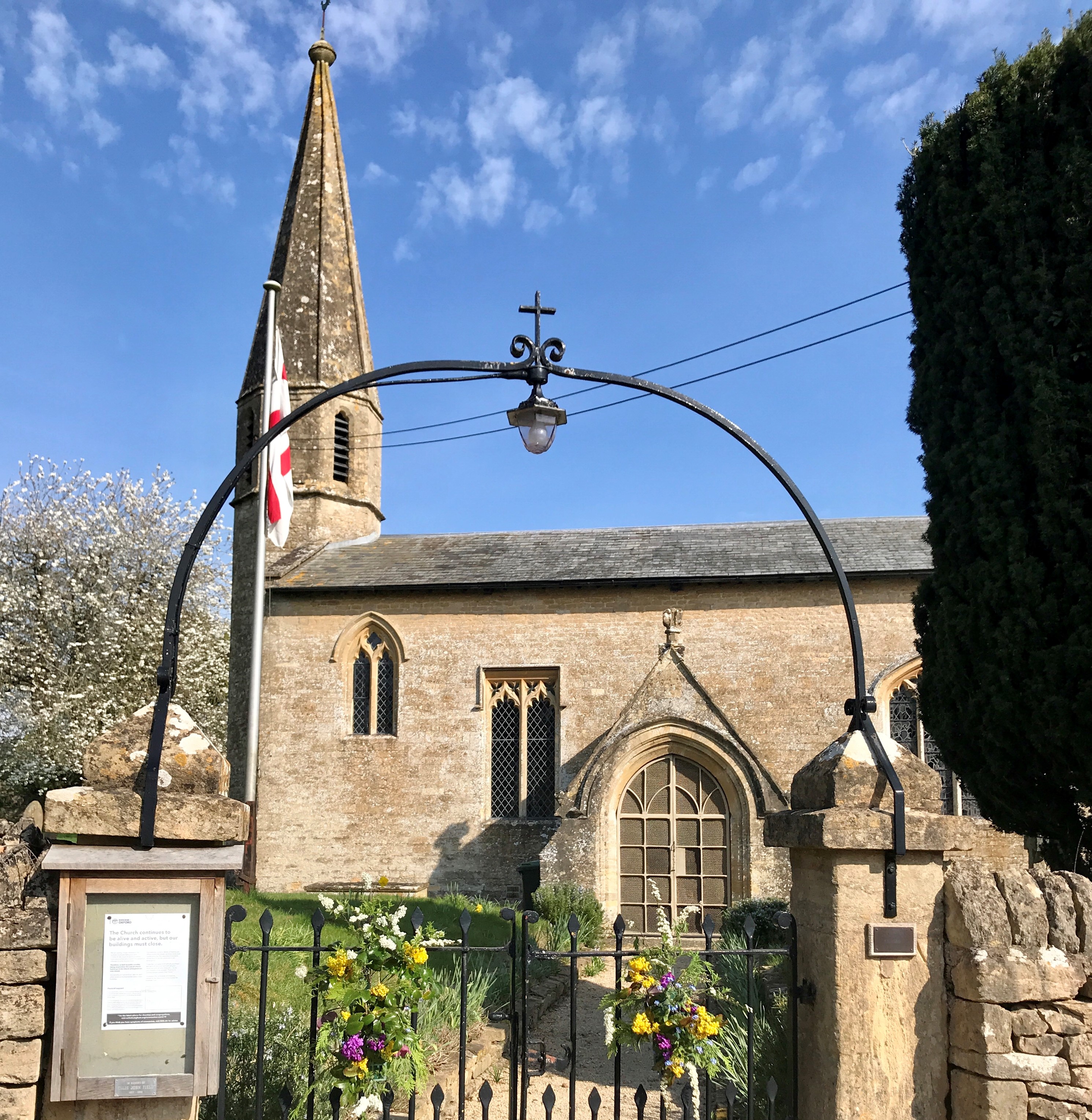 Fifield Church Gate